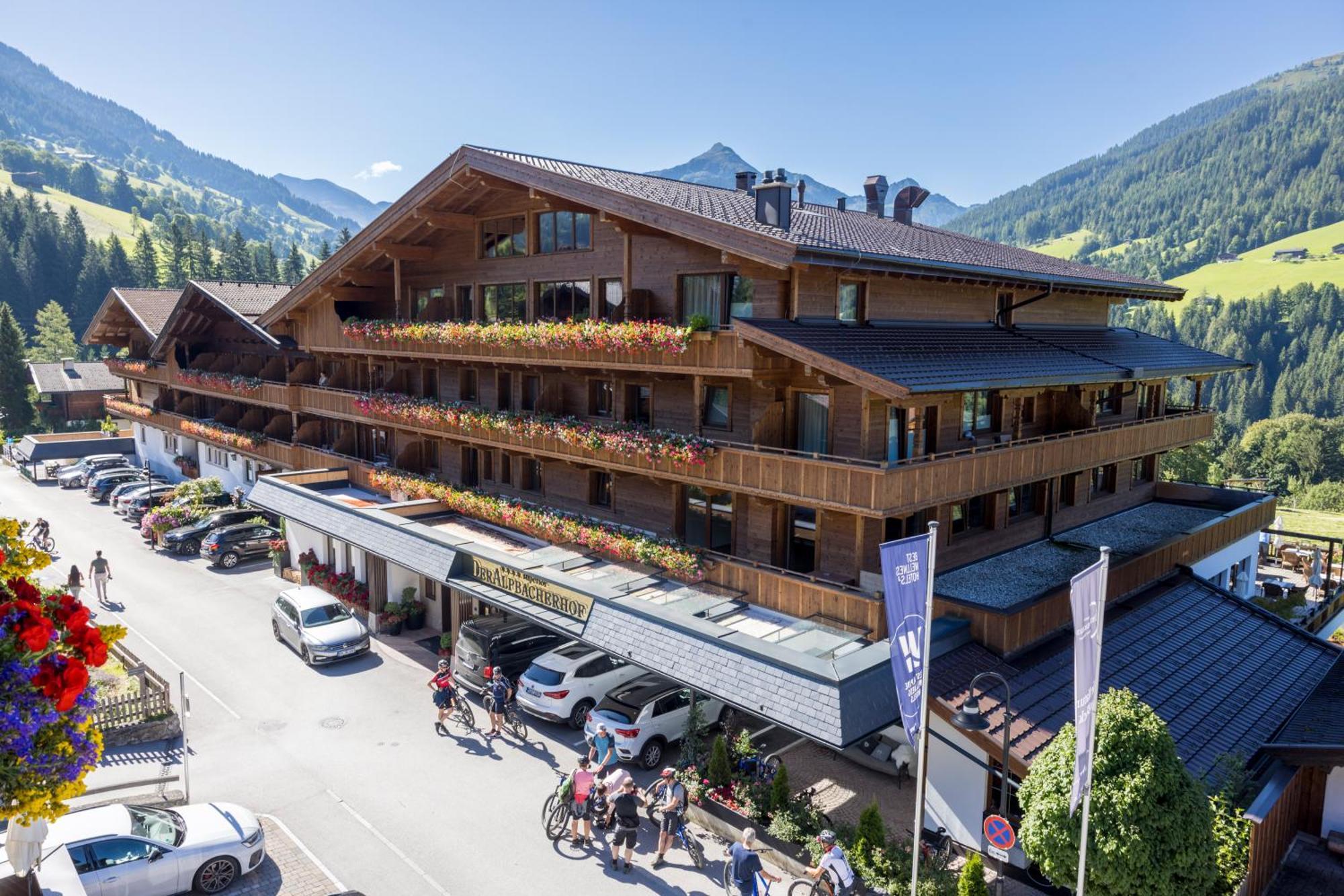 Alpbacherhof Mountain & Spa Resort Exterior photo